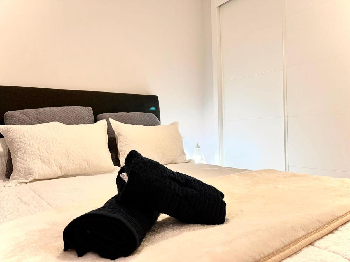 SKY GARDEN - Acogedor Apartamento con piscina infinita&vistas Málaga Exterior foto
